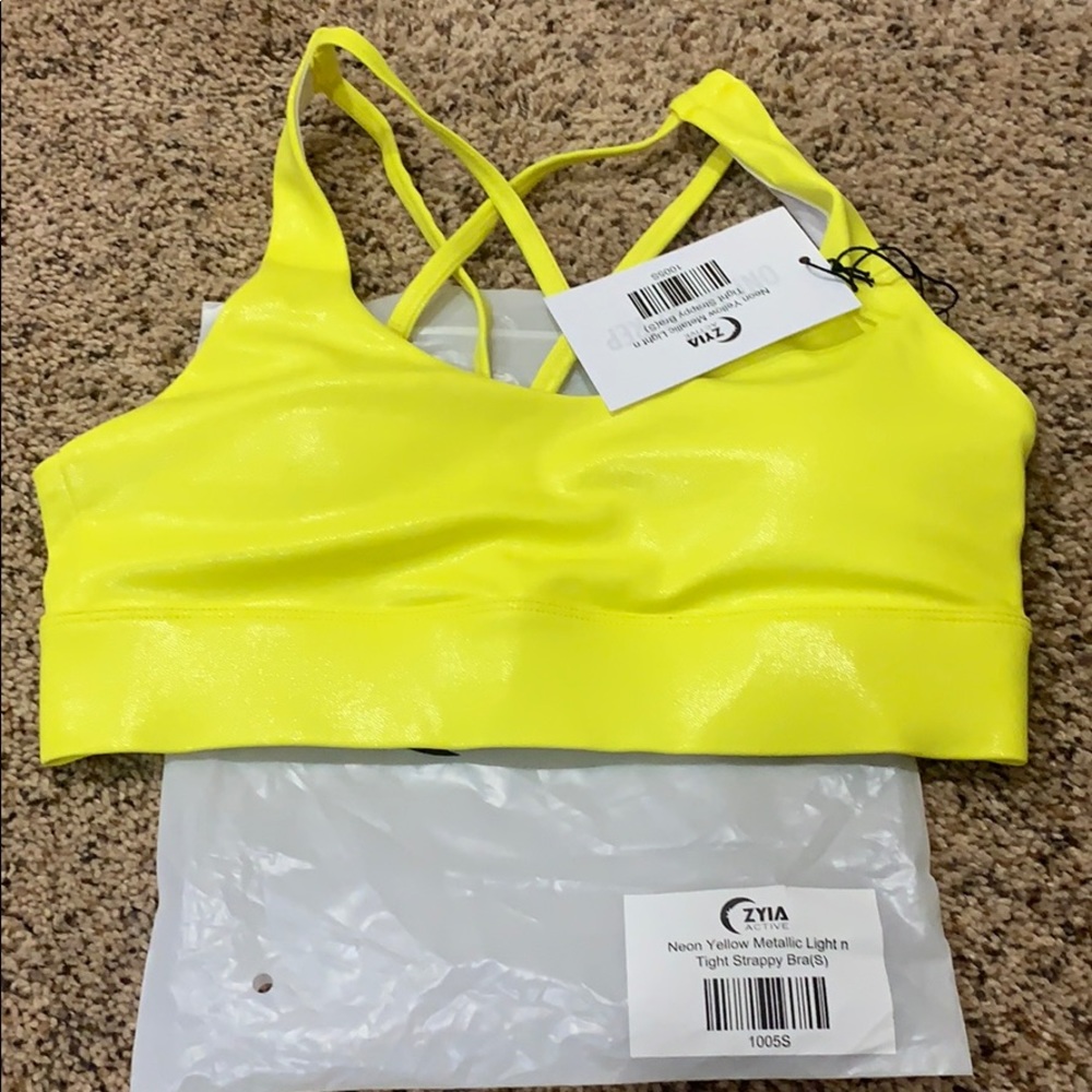 Zyia light and tight strappy bra